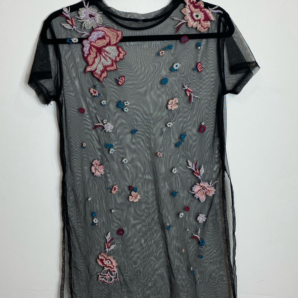 Sheer embroidered tunic shirt - Picture 5 of 8